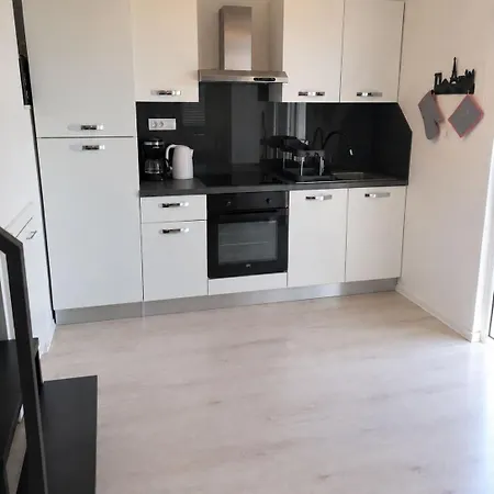 Mirela Apartman *