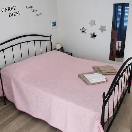 Apartman Mirela *